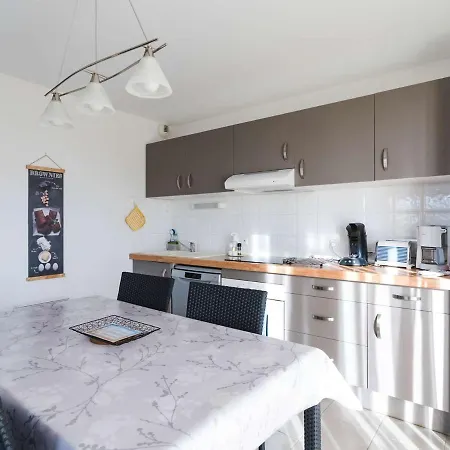 Moderne 3 Pieces, A 300m Plage, Parking, Wifi, Narbonne-plage - Fr-1-409-214 * Narbona