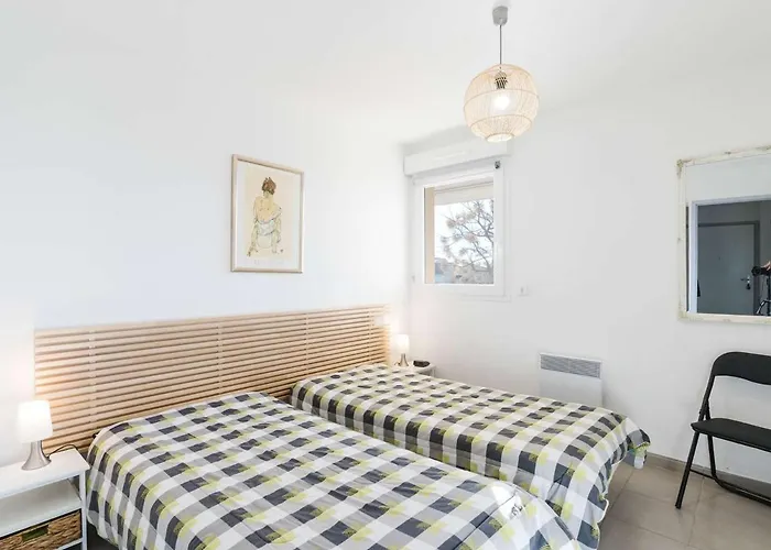 Moderne 3 Pieces, A 300m Plage, Parking, Wifi, Narbonne-plage - Fr-1-409-214 纳博讷