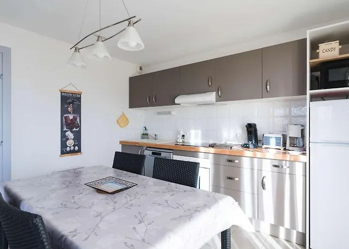 Moderne 3 Pieces, A 300m Plage, Parking, Wifi, Narbonne-plage - Fr-1-409-214 * 纳博讷